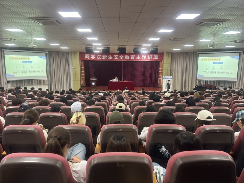 情系母校传薪火 行知精神育新人